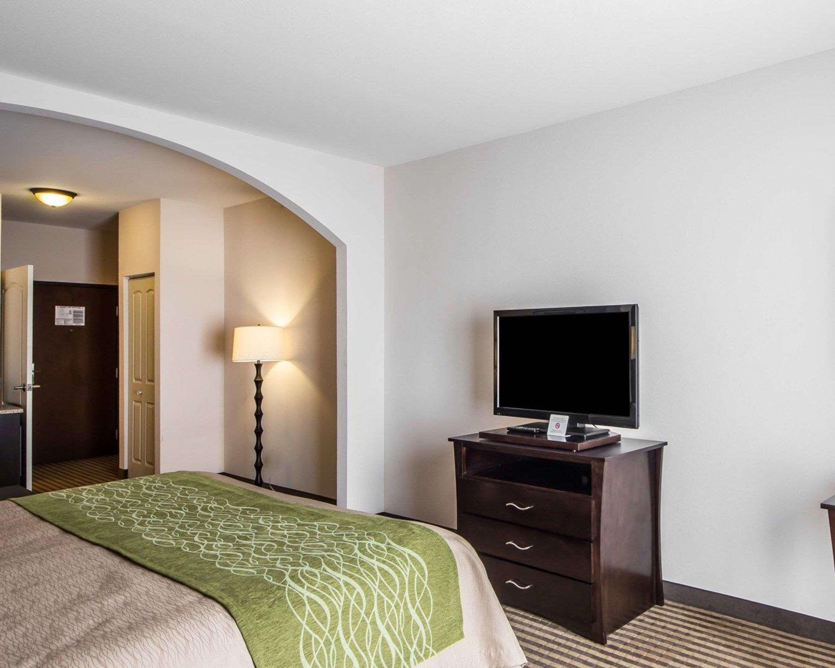 Comfort Inn & Suites Alva Luaran gambar