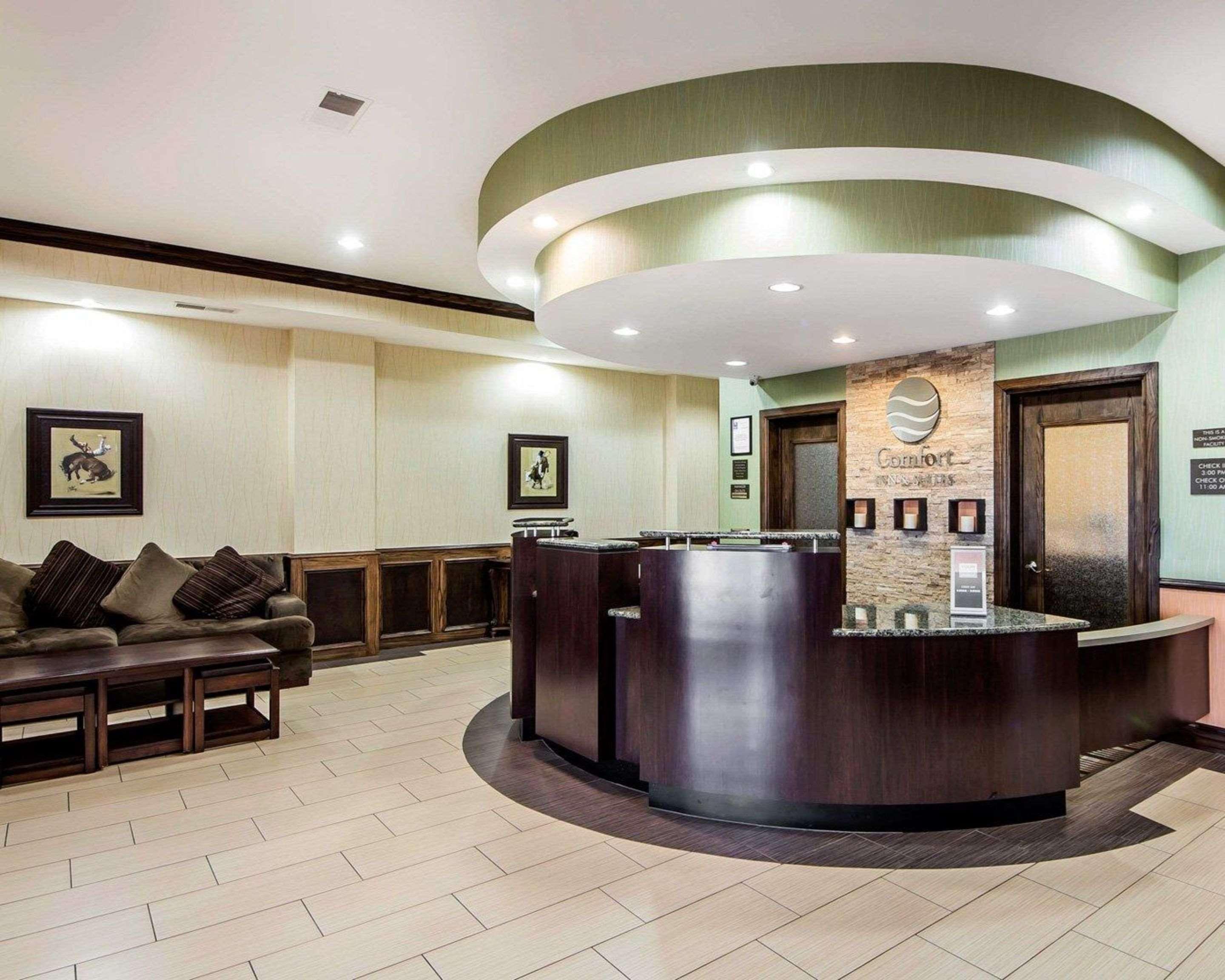 Comfort Inn & Suites Alva Luaran gambar