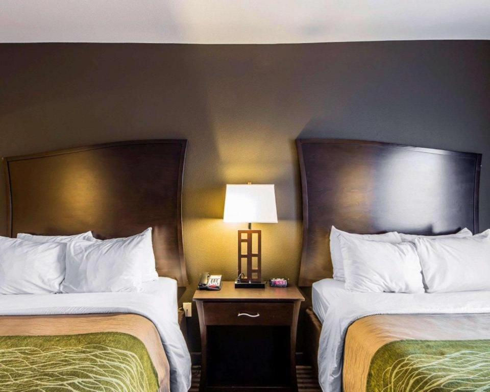 Comfort Inn & Suites Alva Luaran gambar