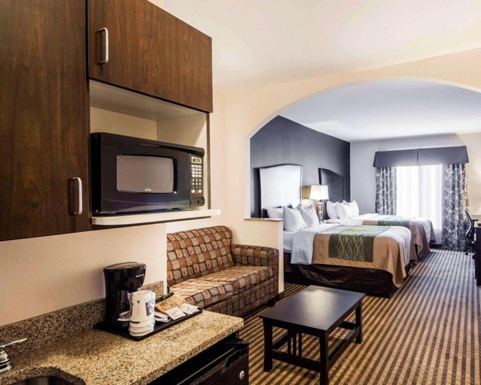 Comfort Inn & Suites Alva Luaran gambar