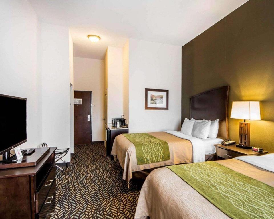 Comfort Inn & Suites Alva Luaran gambar