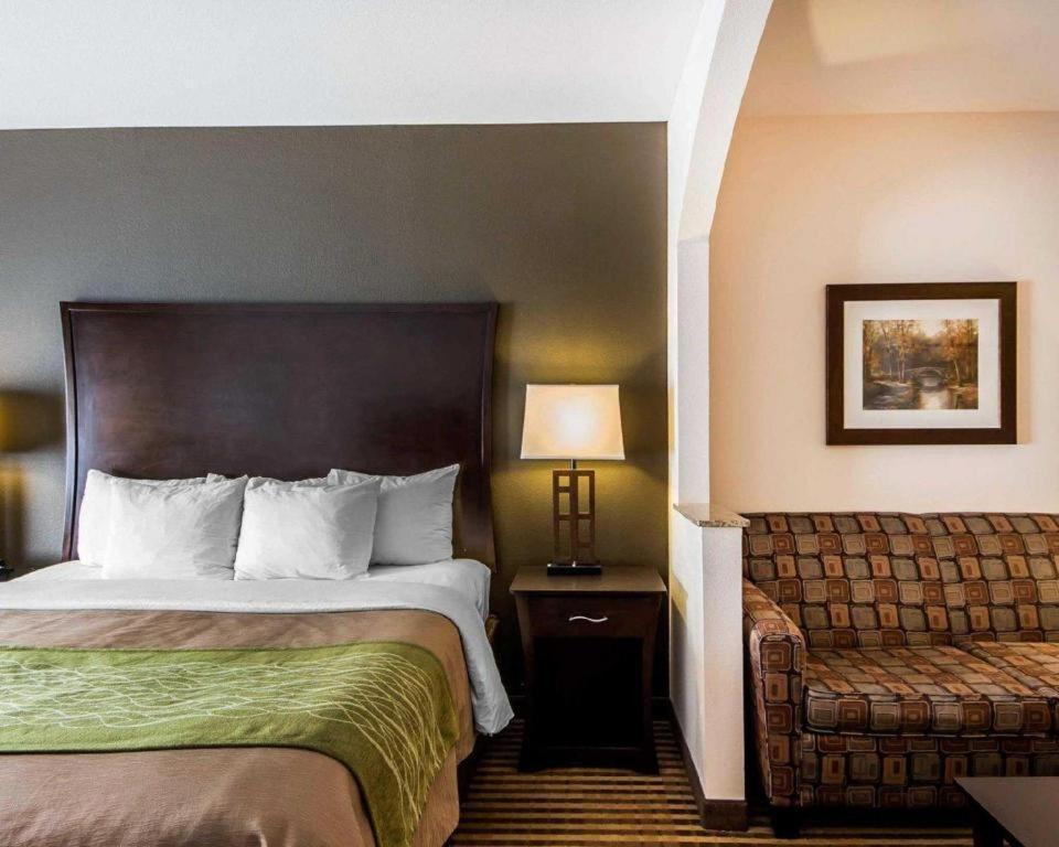 Comfort Inn & Suites Alva Luaran gambar